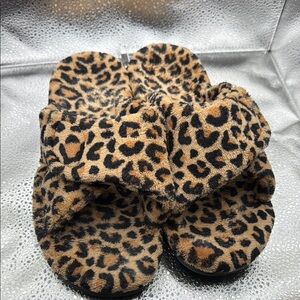 Vionic slipper size 10.